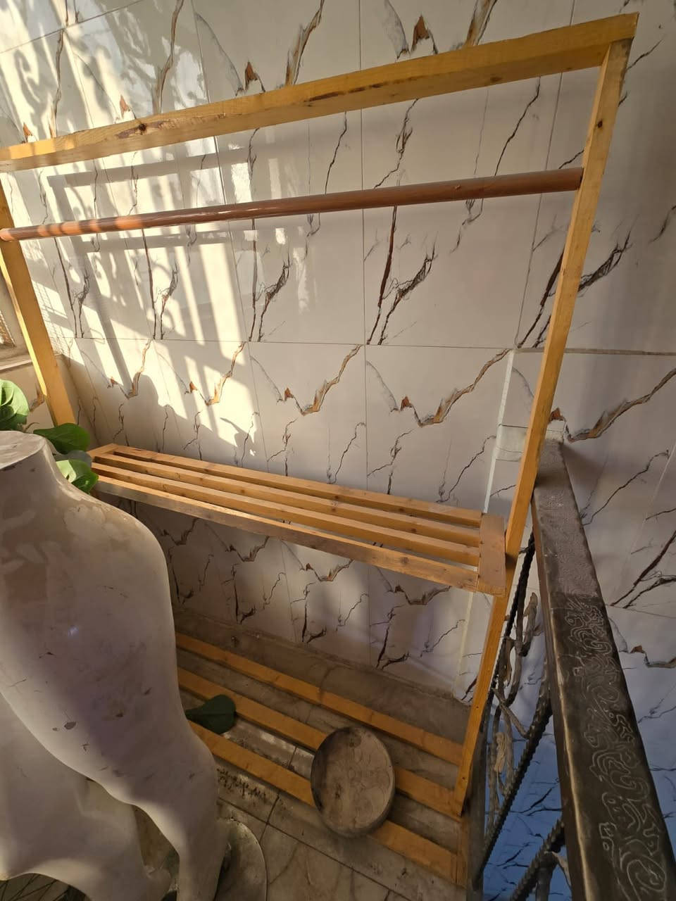 السلام عليكم اخر ماتبقى متضايقين وباقيات بالباب الي يفيدنه يجي ياخذهن  وينطي السعر الي يعجبه المكان بغداد جميله


**إذا كنت صاحب هذا الإعلان وتريد حذفه لأي سبب، رجاءا أرسل رسالة إلى الدعم الفني**