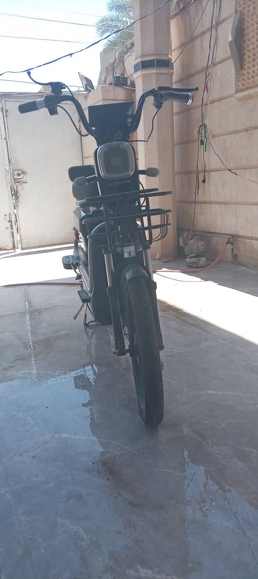 السلام ورحمة
ماطور شحن للبيع

ماطور شحن من محلات الحاج نجم

الماطور كلشي شغال بي بس مابي بطاريات

للتواصل خاص او على الرقم

***********

السعر 85 وبي مجال
