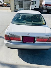 ملكه للبيع موديل٢٠٠٢ سياره كصه وحده قماره والباقي كفاله عامه دخول جديد...