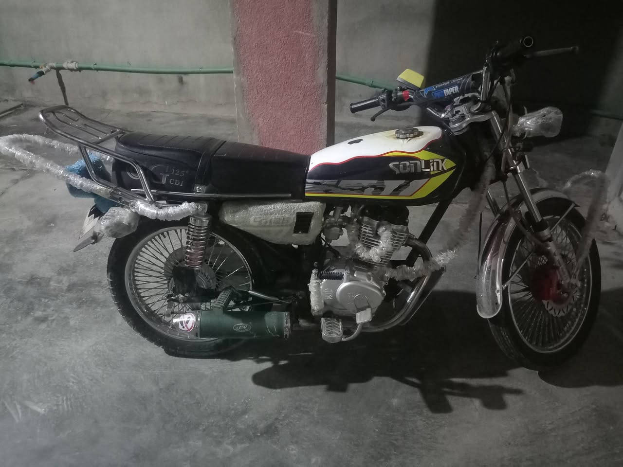 للبيع سولنك 24 دراجه خير من الله كل عيب مابيهة كلشي بيهة شغال تجي تفحص يلا تاخذ مكان جلولاء خاص موجود رقم ***********
