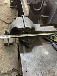 منكنة هندي قديم قاعدة دوارة قياساتها موضحة بالصور مكانها بغداد مجمع مش...