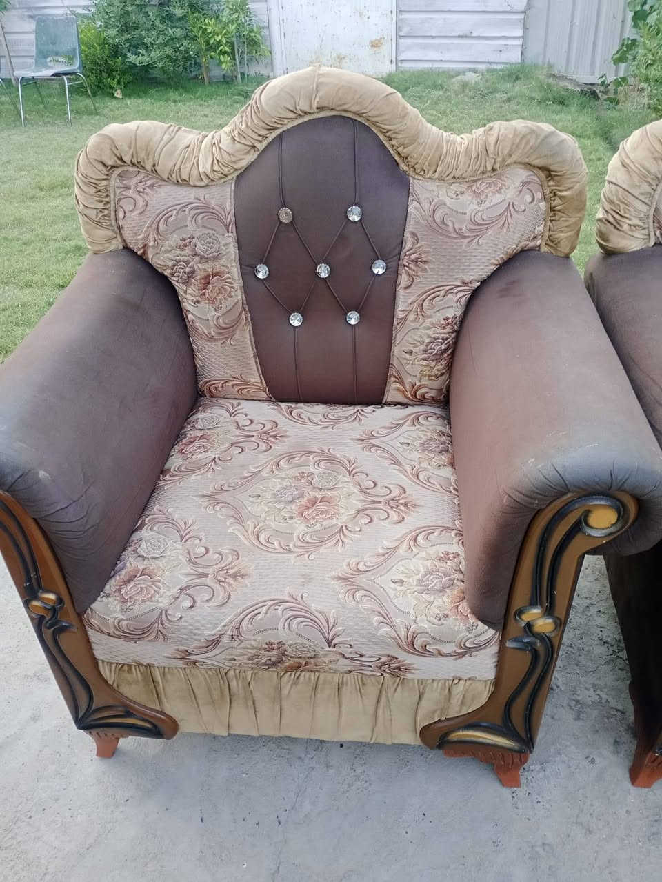 السلام عليكم... قنفات للبيع وبسعر 75،وبيها مجال


**إذا كنت صاحب هذا الإعلان وتريد حذفه لأي سبب، رجاءا أرسل رسالة إلى الدعم الفني**