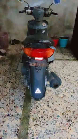 سلام عليكم عارض دراجه سكنس نيفيا مكينه حلوه دراجه سلف وهندر نقره دراجه كهربائيات كلهاغ شلعه معدل سعر الدراجه 400 وبيها مجال رقم الهاتف للتواصل ***********
