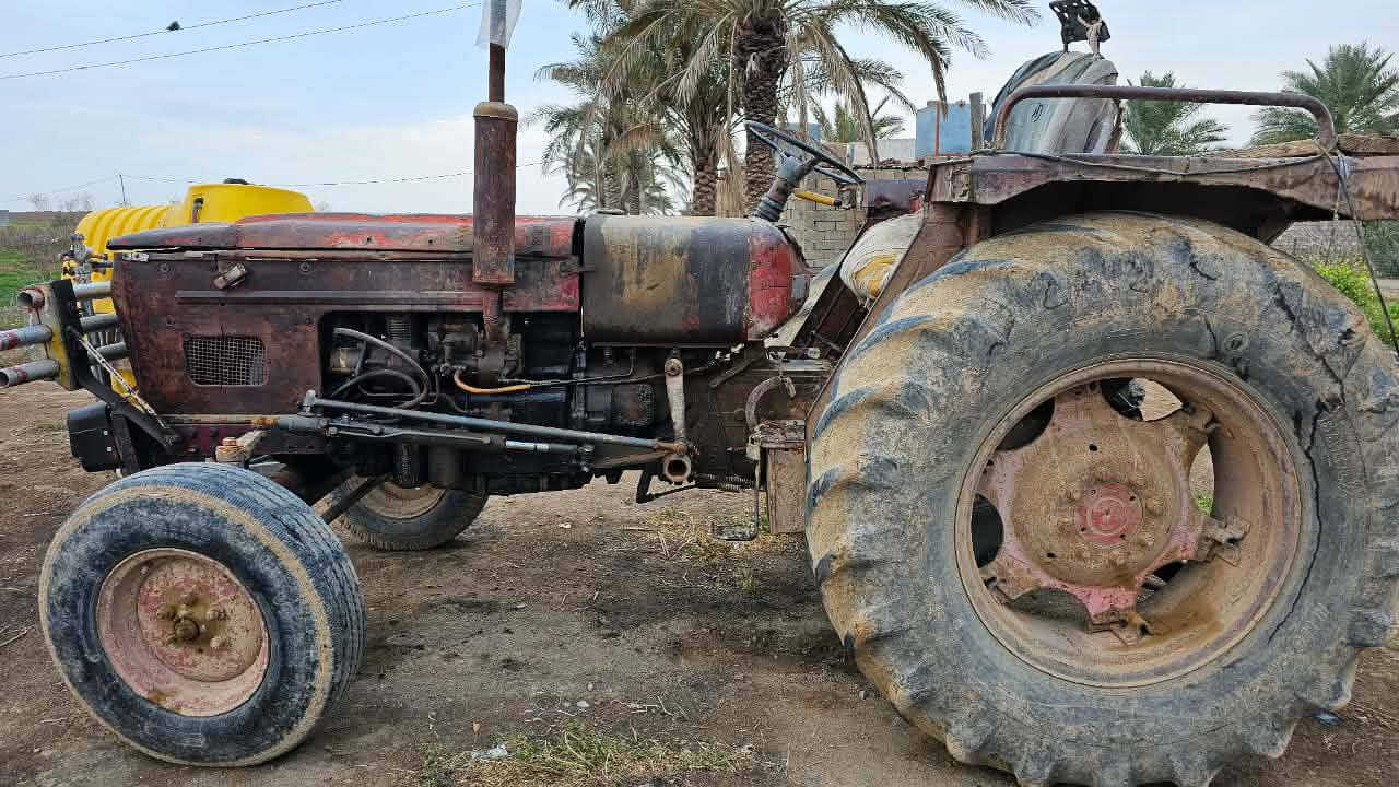 سلام عليكم مكينة عنتر موديل 84 مكينة خير من الله حلوة ونضيفة سنوية صاقطة من  2007 مكاني ديالى جنوب بلدروز السعر خاص للاتصال على الرقم :‏‪***********‬‏
