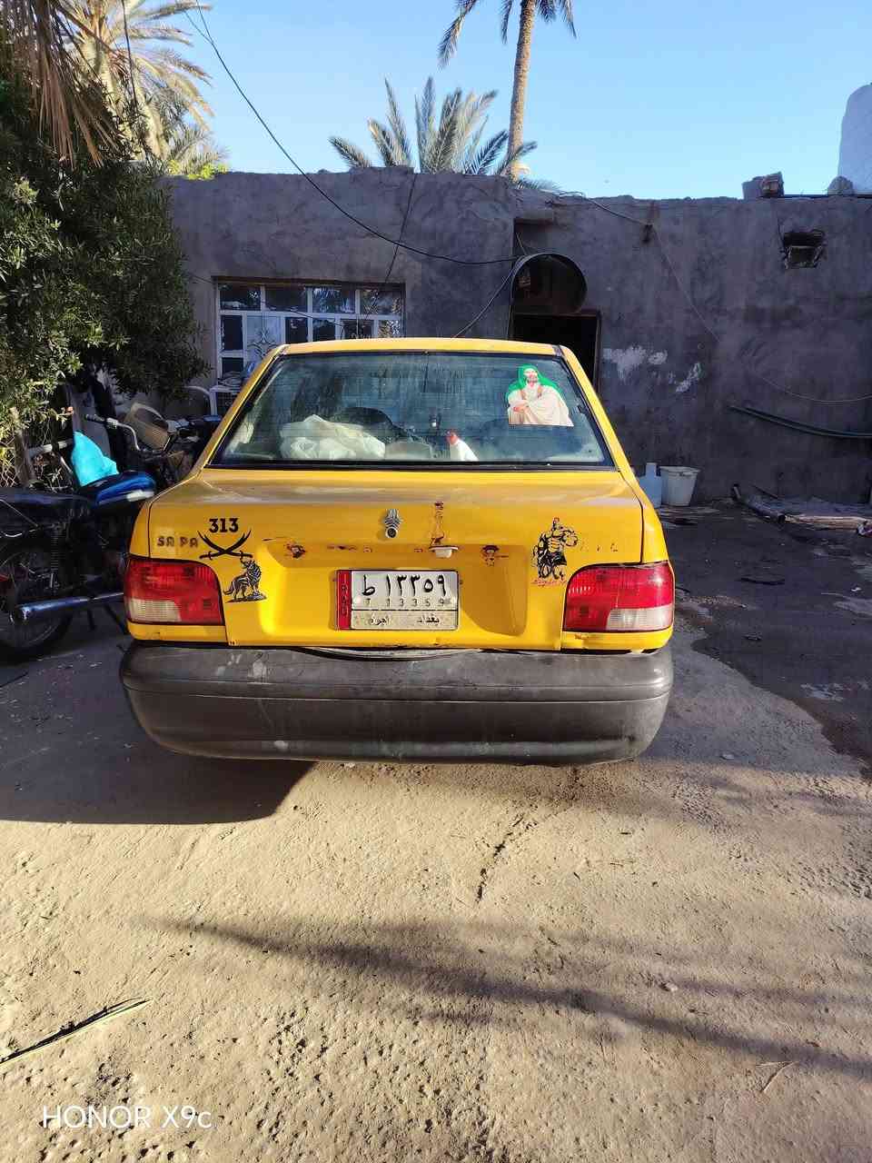 سيارة سايبة للبيع مديل 2012 مثل ماموضح بصورحدادية جديدة كير ومكينة فول المكينة لاتنقيص ولاتبخير كلشي مابيهة فول وعليهة غرامة ١٥٠ واكعة من السعر 26 وبيهة مجال كلش قليل حك الجية ولموشراي لايخابرني الرقم ***********
