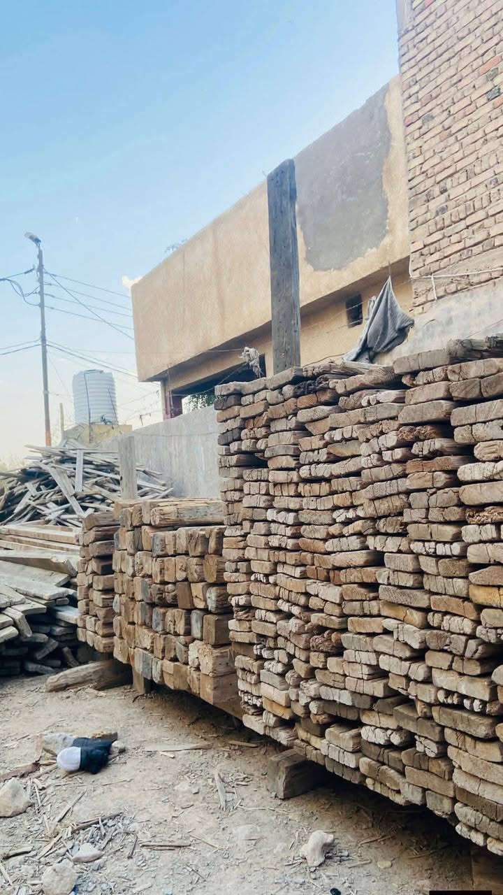 سلام عليكم قالب خشب للبيع العدد 11 مكعب إله ربع سعر مناسب كلش 3250 بي مجال الطيبين العنوان بابل الرقم
***********
