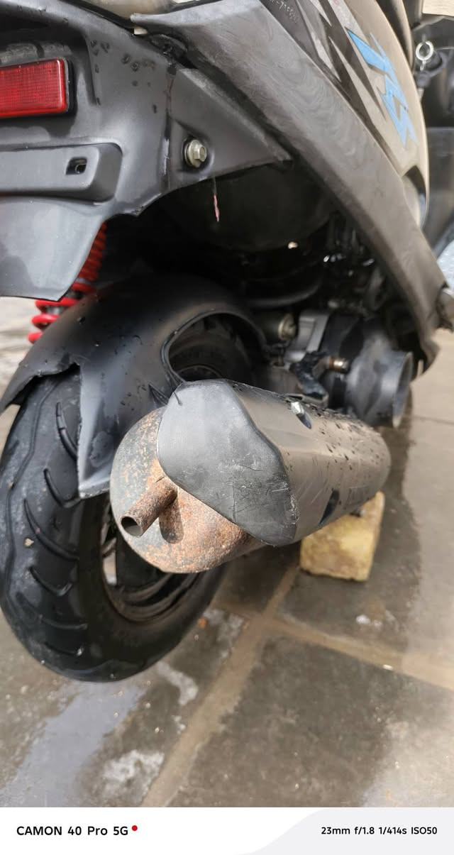 سلام عليكم دراجه ماكس للبيع مكان كوت  البيضاء نكره سلف دراجه كله مختمه كرهبايات كل شغاله مفتوحه  سعر 500وبيه مجال رقم *********** والمو شرعي لا ينتصل ولا يضل يمسلت تره يجي رد مزين
