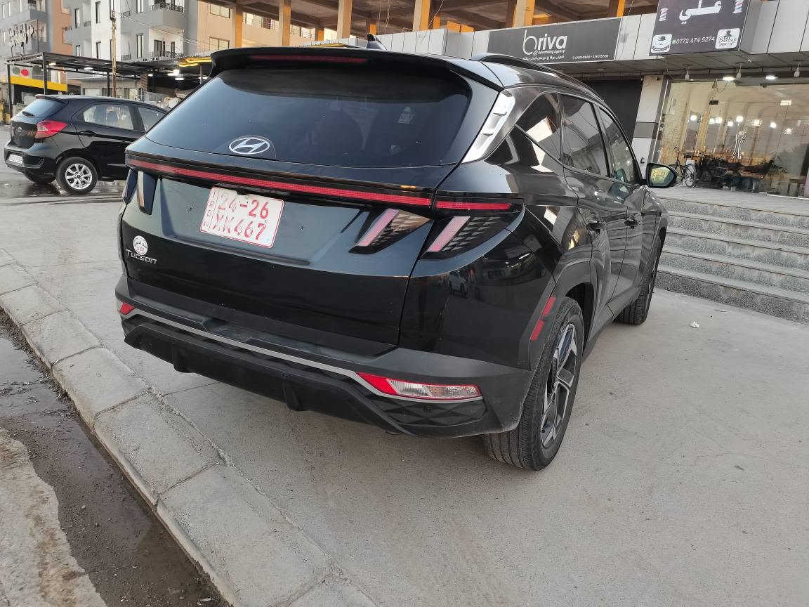 توسان للبيع موديل ٢٤ بيع سريع بسعر بلاش
فول مواصفات 1/1 أعلى فئه بانوراما
تمشي على الريمونت بيها مواصفات معروفه 
رقم كاتي تترقم شمالي
وارد أمريكي فقط قطعه واحده صندوق بدون ايرباك
الشراي يتصل *********** أربيل, العراق
