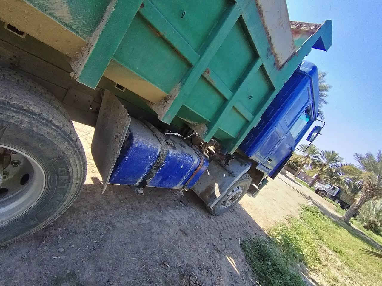 سلام عليكم سعر 110 سكس شاصي مكفول مديل 93 سنويه جديده مكينه اف   12 كير 3/3 
***********  مكان كوت
