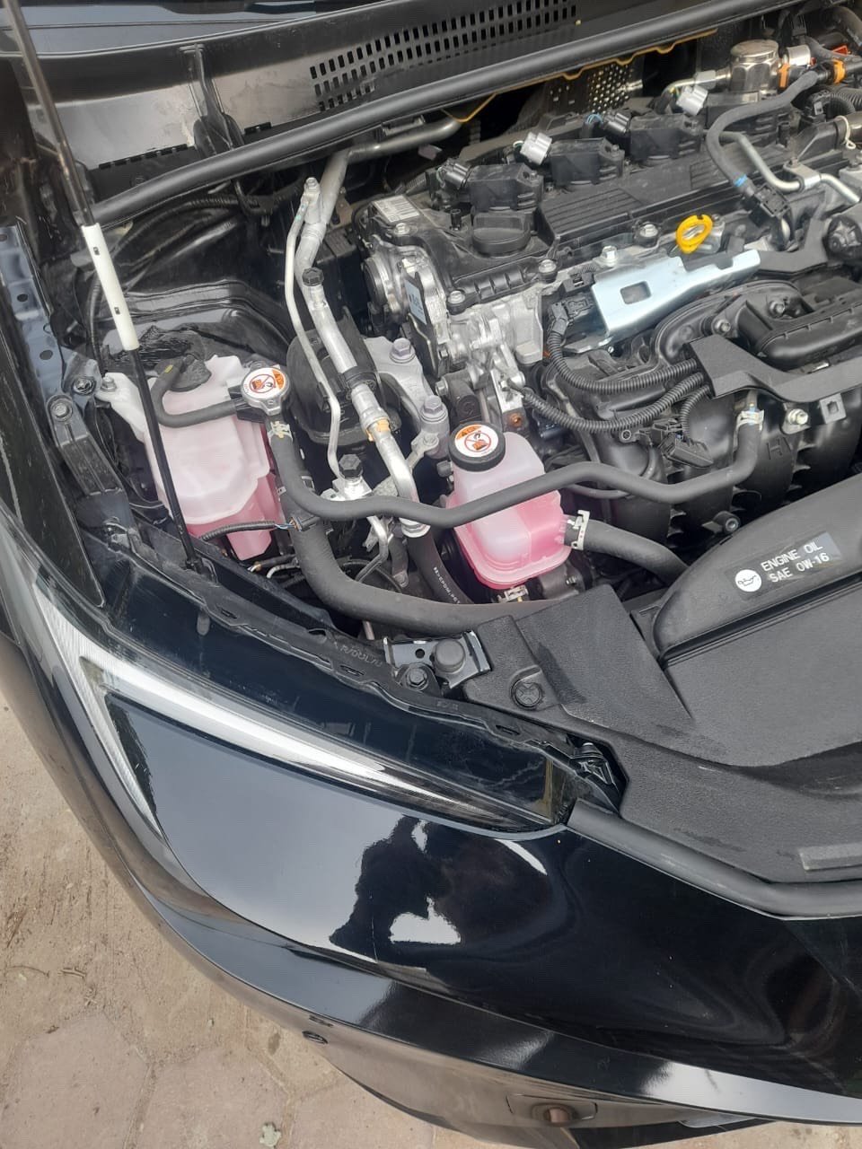  تويوتا بريوس XLE
موديل2024  الشكل الجديد كلياً
 اللون اسود خارجي داخل ابيضّ حليبي السيارة خير من الله 
متصرف عليها ربع 
الضرر فقط تبديل الدعامية  اصليه +صبغ دعاميه. خاليه من صبغ
- المواصفات:-
- سعه المحرك 2000 + محرك هايبرد 
-شحن ذاتي
-كشنات جلد حليبي 
-تدفئة كشنات
-السيارة ماشية ٣٠٠٠ الف
- التفويلة تمشيك البانزين 650  كيلو والهجين 1000
- هندبريك بصمة
-تشغيل عن بعد 
- مانع انزلاق 
-4 حساسات امامية
-4 حساسات خلفية
- تحديد مسار 
- مثبت سرعه
- قياده ذاتيه
- مصابيح زينون
- رادار امامي
-رادار خلفي
-رادارات جوانب
-توقف عند عدم الانتباه امامي + خلفي
-السيارة اربع انضمه سبورت وايكو وكوستوم ونورمال
- شاشه كبيره
-كامره خلفية
