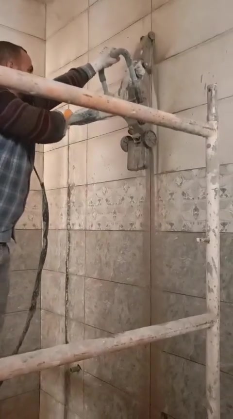 جانب من أعمال مكتب المعمار لبيع وتأجير العدد و عمل الايزوكام و قطع الكونكريت
***********
***********
