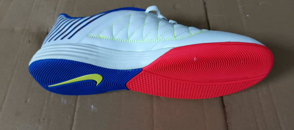 صالات قياس 44 السعر 25 توصيل مجاني


**إذا كنت صاحب هذا الإعلان وتريد حذفه لأي سبب، رجاءا أرسل رسالة إلى الدعم الفني**