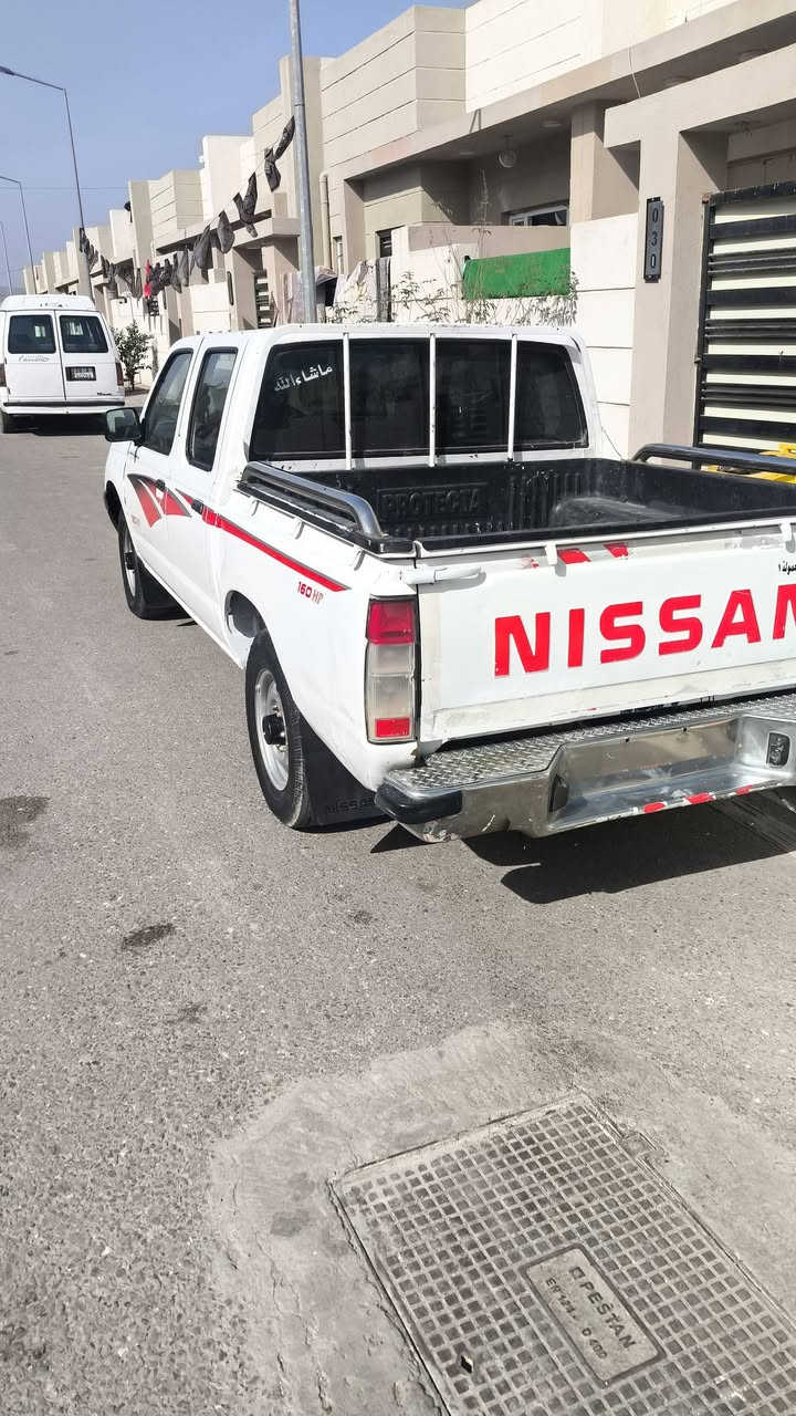 نيسان شبوط 2005
للبيع السعر (55 
العنوان بصره 
السياره كصت حوض
***********
