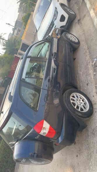 السلام عليكم 
تيكو 2011 رقم بغداد  كيرر ميكانيييكيي. 
11(D 43199 )سنوية الى 2029 
السيارة فتحة سلايد / داخل جلد / تحكم ستيرن/ تدفئة+ تبريد كشنات / حساسات خلفية / شاشة كبيرة لمس بلادية / تخم تاير زيرو 
تبريد ثللللج
بدون صبغ فقط بارد قليل بالجاملغ كد شبر
السعر 58
للاتصال ***********
