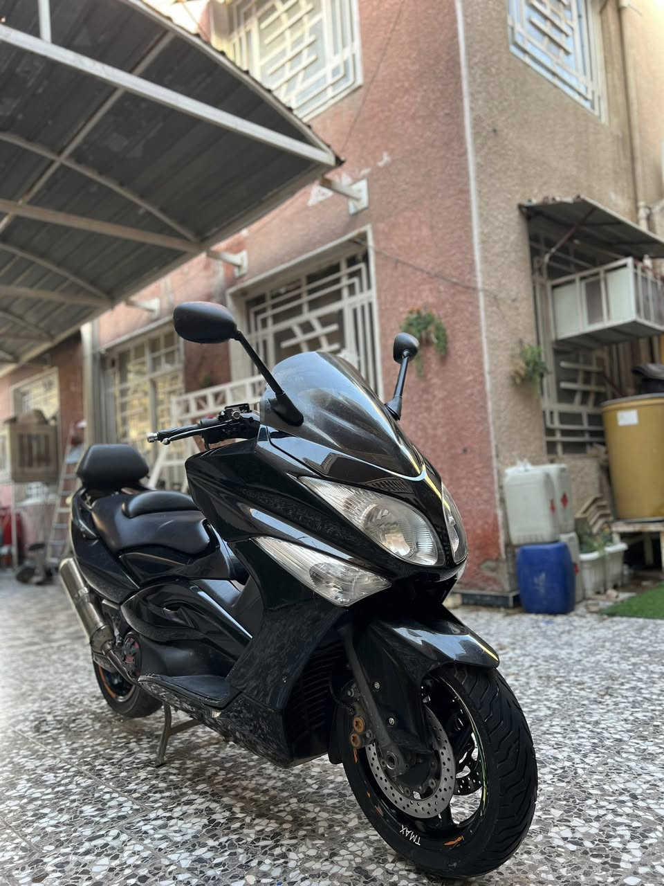 السلام عليكم تيماكس موديل 2011 مكفوله كفاله عامه مكينه برغي ممفتوح بيه ماشيه 29  كلجات مكفوله سعر 30 ورقه بغداد. حي البنوك ***********
