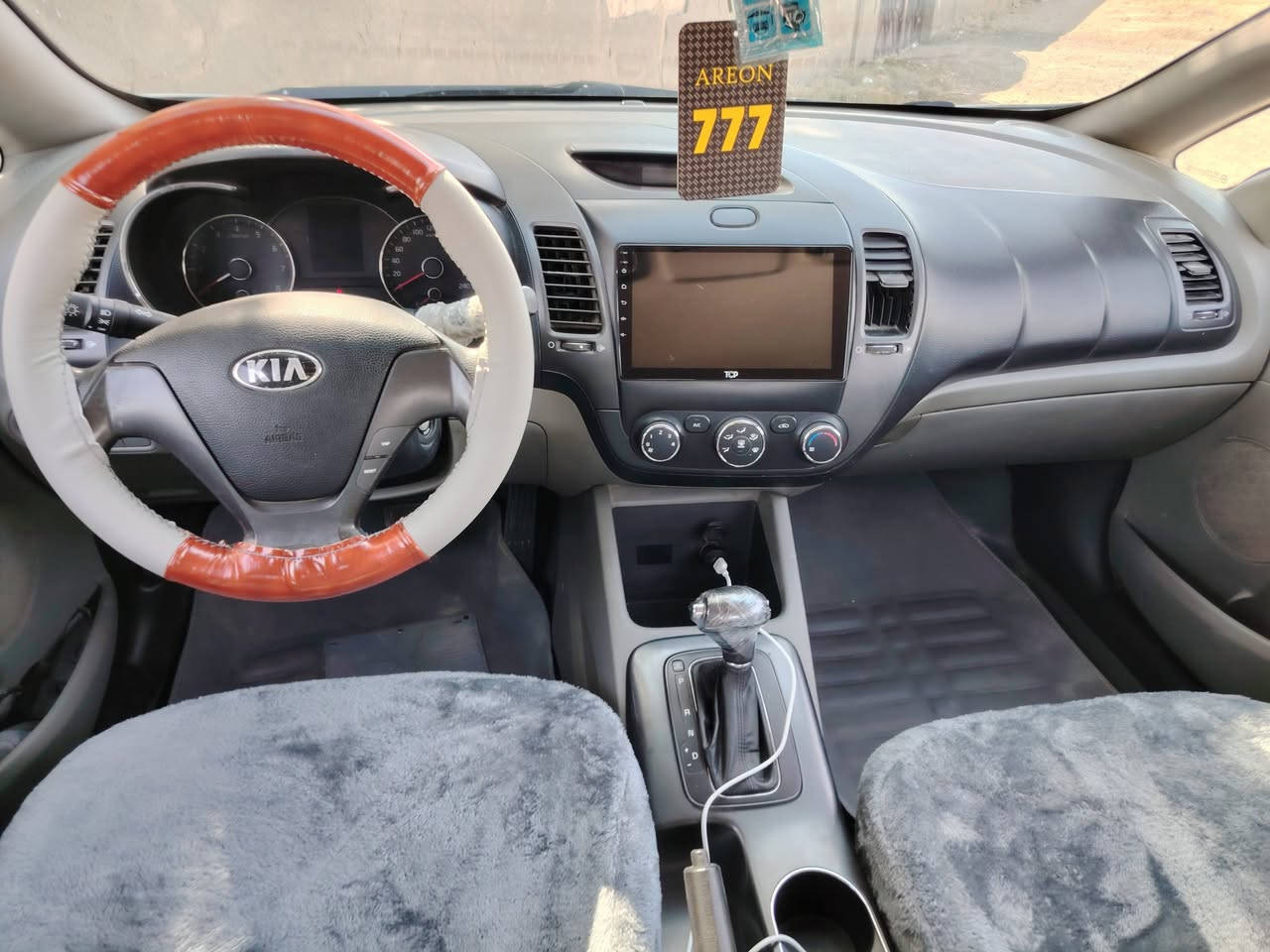 للبيع سيراتو خليجي ١٦ ماشيه ١٧٠ مكينه وظع شركة. جاهزة ترايك زيرو  قطعتين تبديل بدون عابر بنيد جاملغ    *********** 

مكاني بسماوه سعرها ١٠٧
