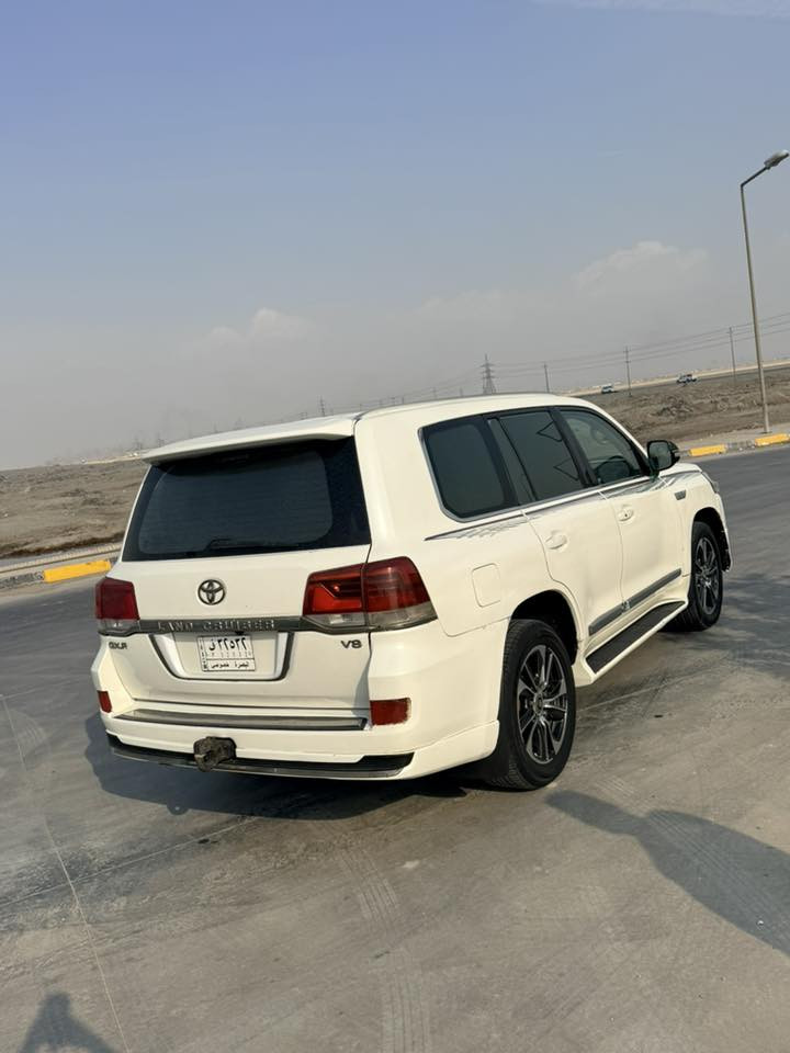 السلام وعليكم اللبيع الاندكروز مديل 2011 محدث 2021 كفاله عامه قطع التحديث كلهة اصليات مكينه 8 سلندر كاز رقم بصره سنويه جديده سياره خير من الله ماناقصهة شي السعر 240 وبيهة مجال ترهم مراوس حسب القناعه رقم الاتصال ***********
