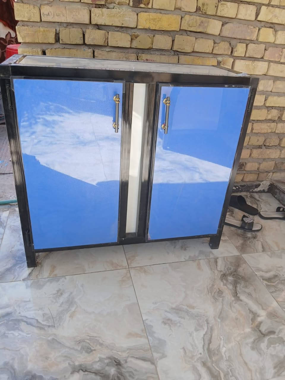 اخر قطعتين جوه سوك
سنك مرمر جديد 
ميز يصلح جزامه


**إذا كنت صاحب هذا الإعلان وتريد حذفه لأي سبب، رجاءا أرسل رسالة إلى الدعم الفني**