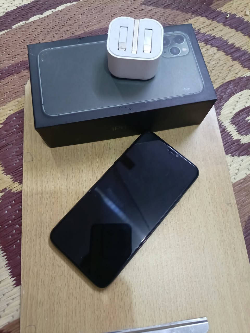 سلام عليكم  لبيع 11برو ماكس نموذجmمبدل فقط بطاريه  سعر 280 وبي مجال باقي تفاصيل خاص او تصال علا هاذا رقم ***********
