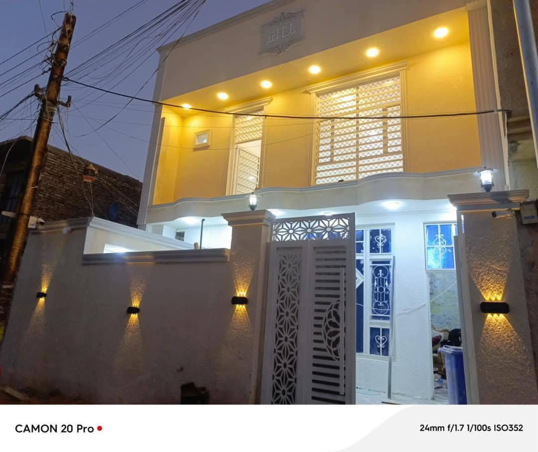 مشتمل طابقين مربع بناء حديث للبيع
#مبادرة_او نقد

حي الحوراء الاولى

شارع المدارس

شارع المختار ابو ليث

بصف الركن 

يبعد ٥٠ متر عن كورنيش الدجيلي 

بناء حديث ١١٥ مربع

واجهه ٨ونص

نزال ١٤

قاطين

***********
