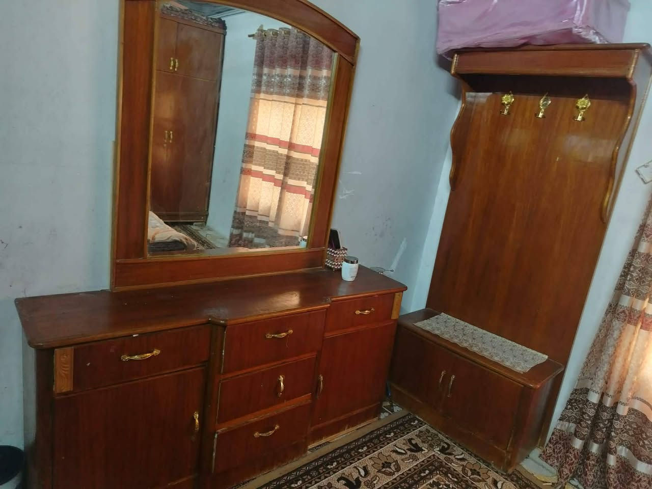 غرفة نوم البيع سعر 550 استفسار على ***********
