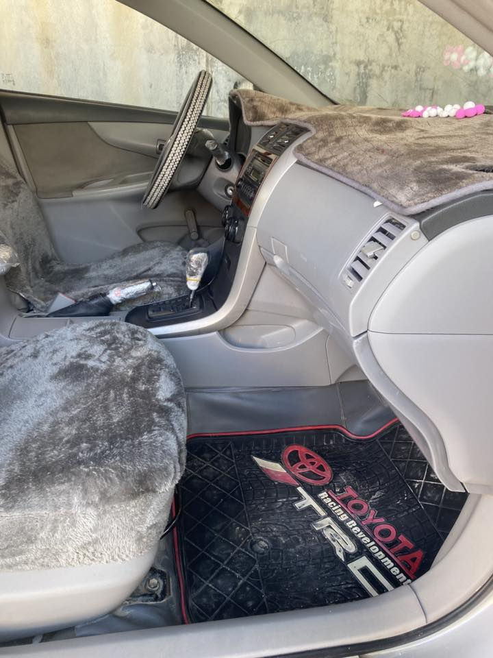 كورلا 2009خليجي رقم اربيل سنويه ورقم جديدسياره مكفوله بدون قطره صبغ بدون  بارد او تكحيل سياره بلاديه  محرك كير كفاله عامه بدون اي نقص سونار موجود بالمنشور سياره مالت جناي سعر 115 وبيه مجال عنوان كفري او جباره للاستفسار الاتصال على صاحبها***********
