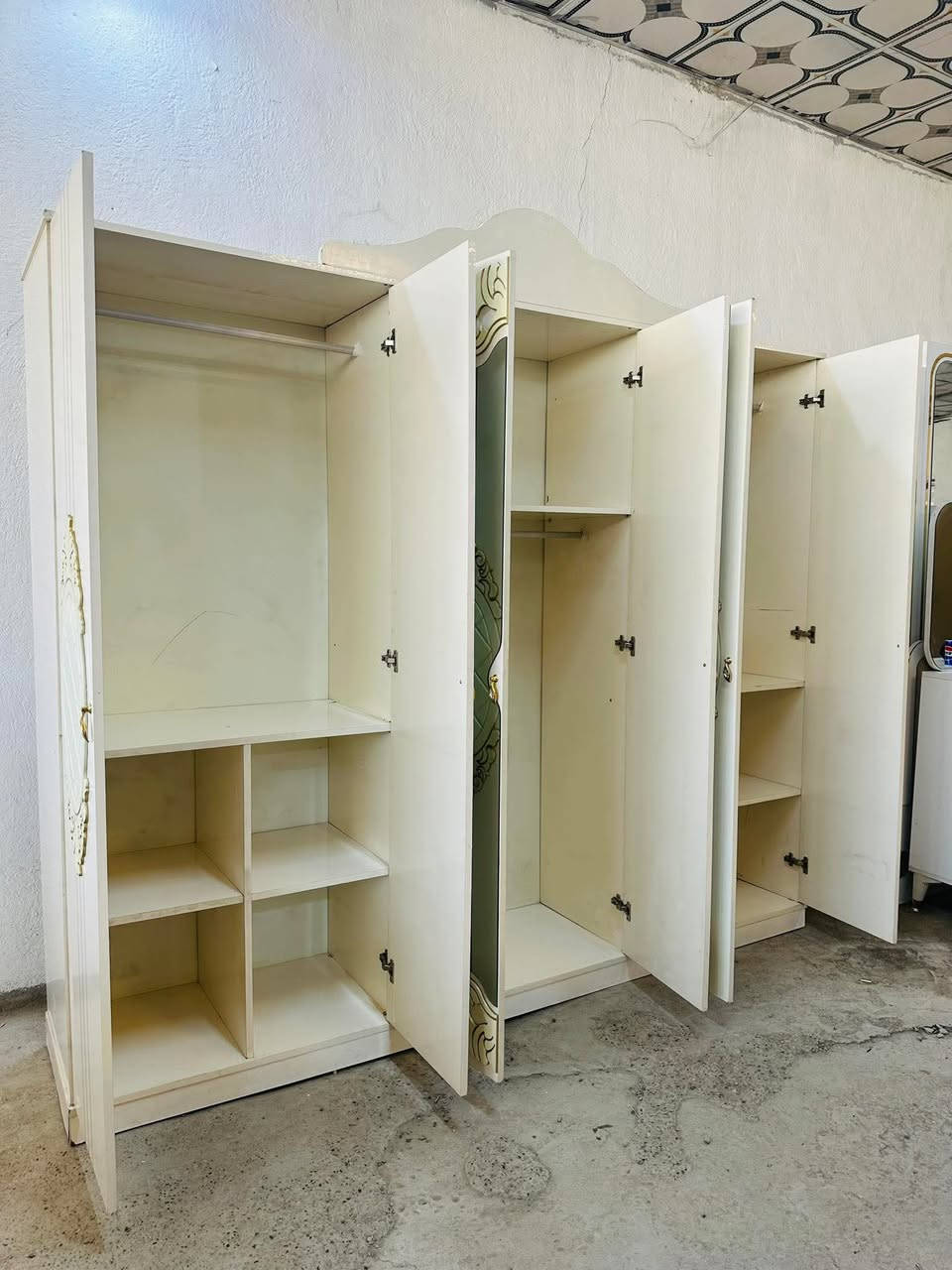 ٦٥٠ واصل شد ونقل


**إذا كنت صاحب هذا الإعلان وتريد حذفه لأي سبب، رجاءا أرسل رسالة إلى الدعم الفني**