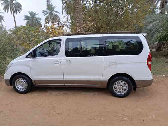 السلام عليكم ورحمة الله وبركاته 
ستاركس 2016مفتوح كير عادي 
كفاله من ضربه وتبديل بيها جاملغ خلفي صبغ بربعيه 
سياره جاهزه من كلشي مكينه كير اكسن حداديه تبريد
رقم الماني مشروع وطني تحويل مباشر مصفره مامطلوبه الف سياره خير من الله مال جناي الاستفسار ‏‪***********‬‏)((***********
