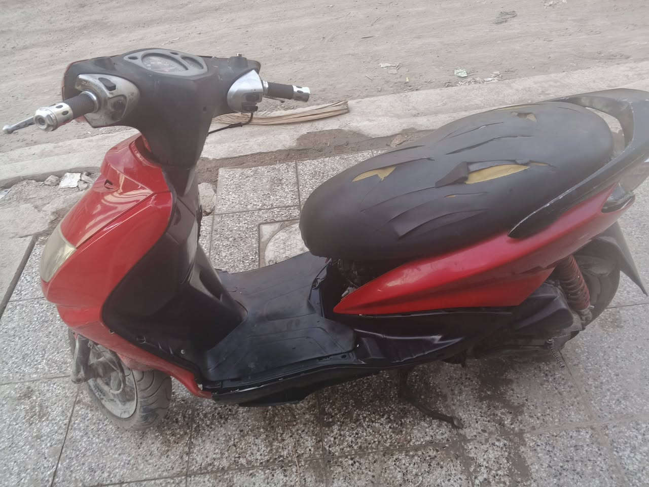 دراجه سكنس نثيه سعر300الف بيه مجال رقم ***********مكان شعله صدرين
