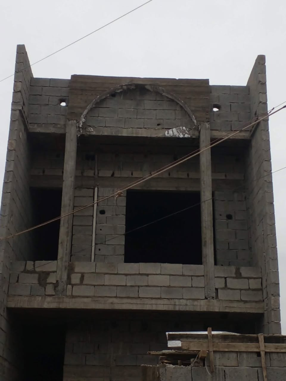 تصميمي مكتب ديكورات صالح نقاش حي العسكري تصميم تنفيذ  *********** ديكورات سقوف صبغ داخلي وخارجي
