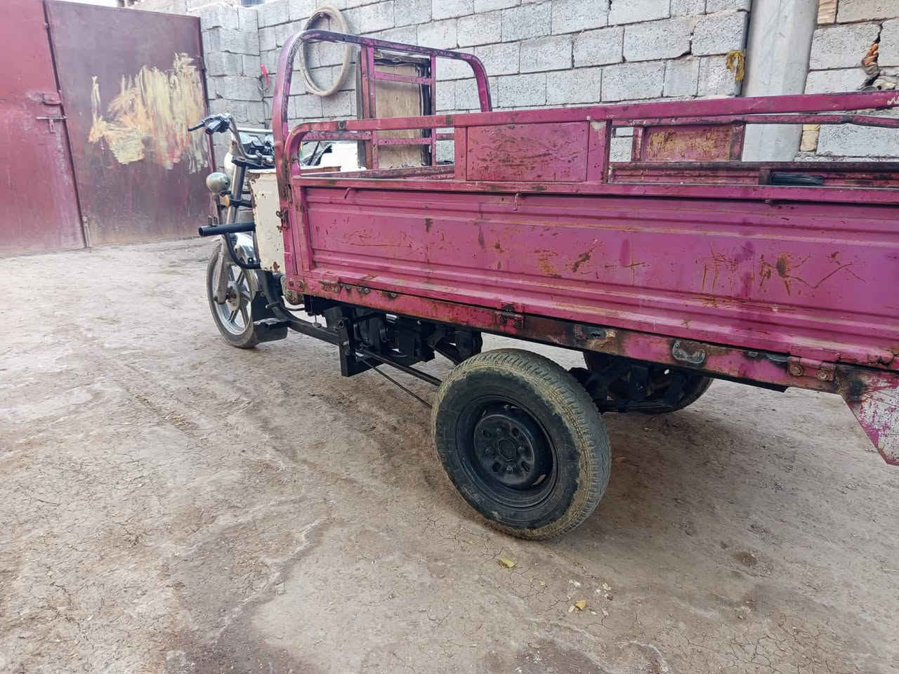 ستوتة أم الطير للبيع موديل ٢٠٢٠ أوراق كاملة يرادلهة ترتيبات مكفولة شاصي اوركبة انطي بيها كرنتي مكان ديالى بلدروز السعر ٩٠٠ اوبيها مجال للطيبين اتصل على الأرقام أسيا *********** والثاني أثير اتصال بي واتساب ***********
