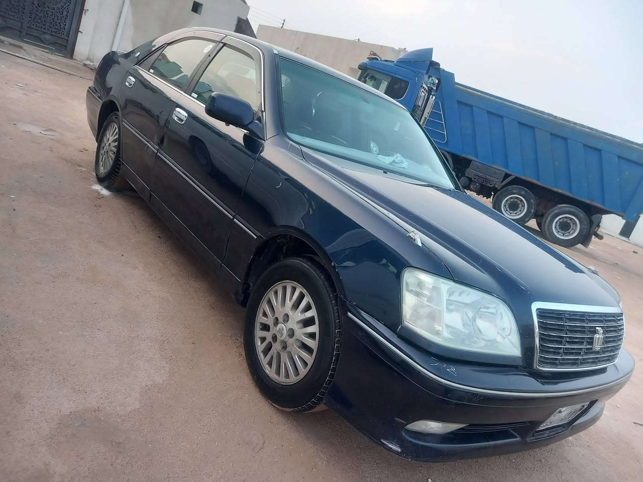 السلام عليكم للبيع جنون معلايه موديل 2004 السياره جاهزه من كلشي تخم تايرات محرك كير حداديه كله جديد الرقم نجف مكفوله كص ونقل جثه اوضربه السعر 75 اوبيه مجال العنوان البصره الزبير الاستفسار علا الرقم *********** مكلف بل نشر
