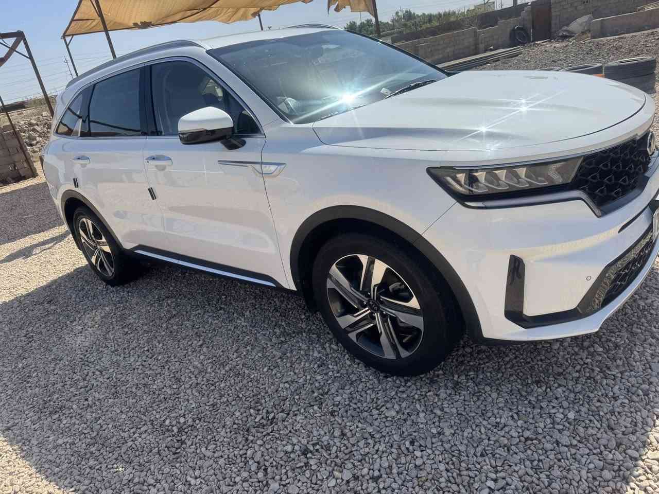 السلام عليكم سورنتو ٢٠٢١ مكفوله ماشيه ٩٧ فول ٦ سلندرماعدا البنورامه للبيع السعر ٢٦٥ بيه مجال لطيبين هزه جديد تخم تاير سبير منازل عده كتلوكات عل شركه سياره نظيفه جدا للاسفسار ***********
