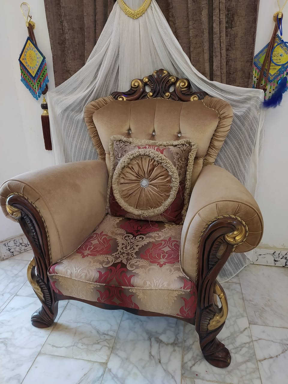 يا الله تخم تركي مكون من 6 قطع للبيع
تخم تركي مكون من6 قطع (4 كراسي وقنفات 2) جديد باكيت أستعمال نظيف أي ضرر مابي موديل رهيب وراقي خشب قوي


**إذا كنت صاحب هذا الإعلان وتريد حذفه لأي سبب، رجاءا أرسل رسالة إلى الدعم الفني**