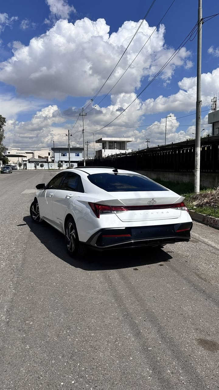 سلام عليكم
هونداى النترا
موديل2024
حادض فقط قباغ صندوق شبرتين صبغ
بيدون  دواخل بيدون ارباك
مواصفات فول1/1
مكان سياره اربيل 
سعر سياره بلاششش💣🔥
واتساب كورك ***********☎️
