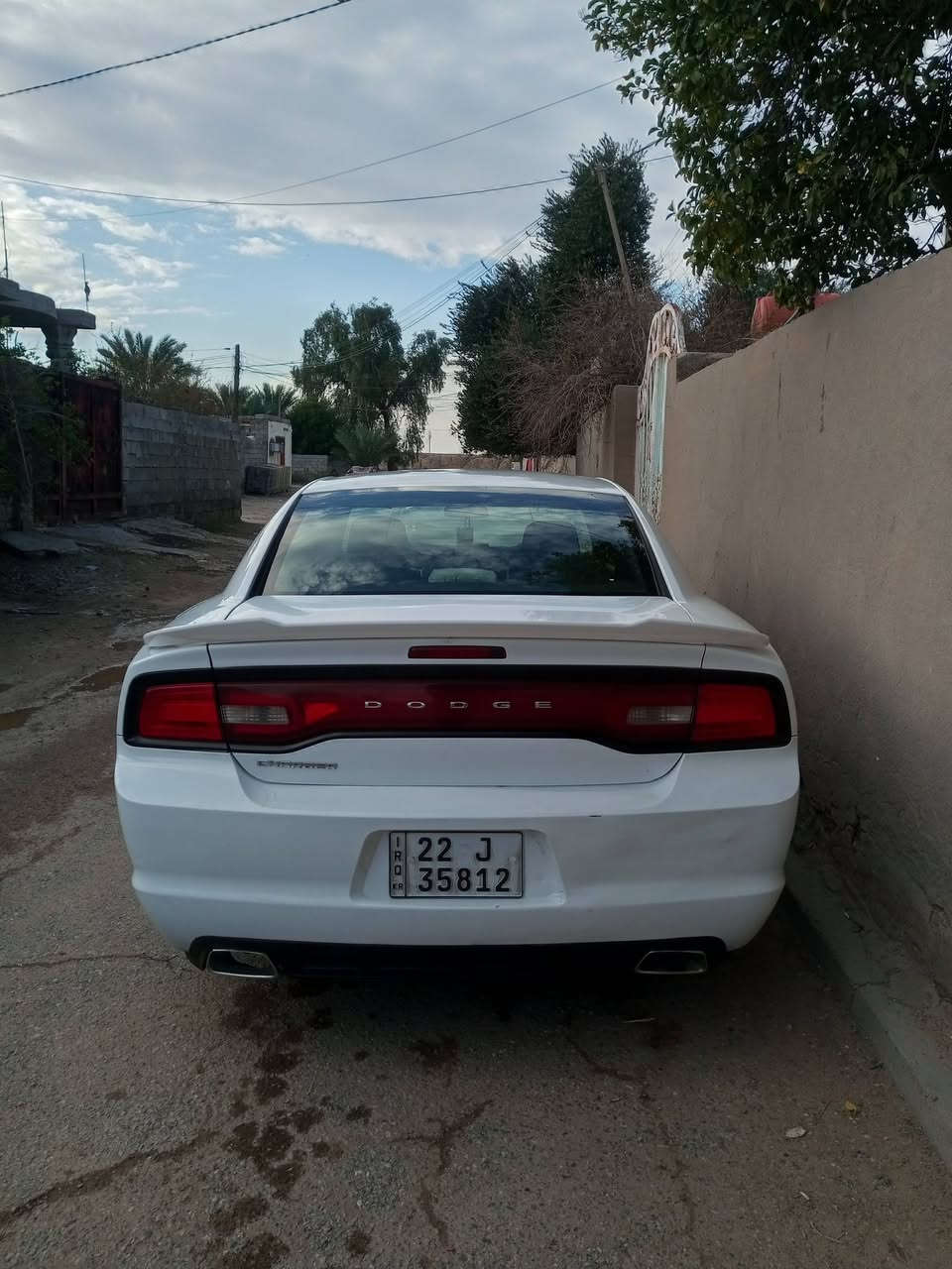 السلام عليكم للبيع دوج تشارجر 2013 أمريكي حادثها بنيد وجاملق رقم اربيل ﴿السعر 148﴾ وبيها مجال بسيط مكانها واسط العزيزية
***********
