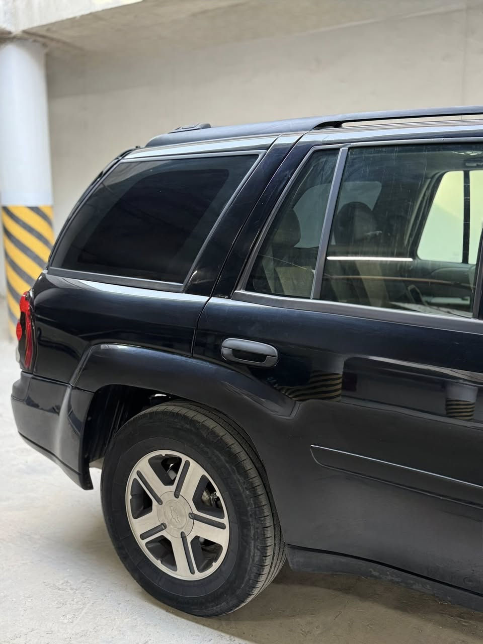 للبيع ب سعر البلاش
شوفرليت تريل بلايزر خليجي 2007 LS بدون ضربه 
محرك 4.2 V6 بلادي خير من الله
 مكينه و كير بل جيس بلادي على فحص
السيارة بلادية وكفاله عامه  
بيها قطعه وحده صبغ اثر شخوط
صدر امامي خلفي جديد وكاله   
باتري جديدة 
كشنات مخمل 
كشنات كهرباء 
لايتات زينون كشافات اماميه 
 تايرات جديدة شاشة عرض بلوتوث  
السياره بلاديه كلها عل وضع الشركة 
السياره كفاله عامه من الشاصي والدواخل والغد وارد خليجي 
رقم شمالي  شرط التحويل باسمي السياره 
📍مكان السياره بغداد الكرخ
السعر 110 وبيها مجال للشراي 

***********
