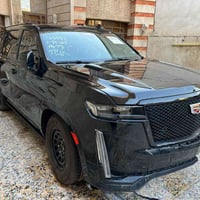 كاديلاك ٢٠٢٤  سبورت  ماشيه ١٦ الف  سياره باقيه ع حادثه واصله بغداد داخ...