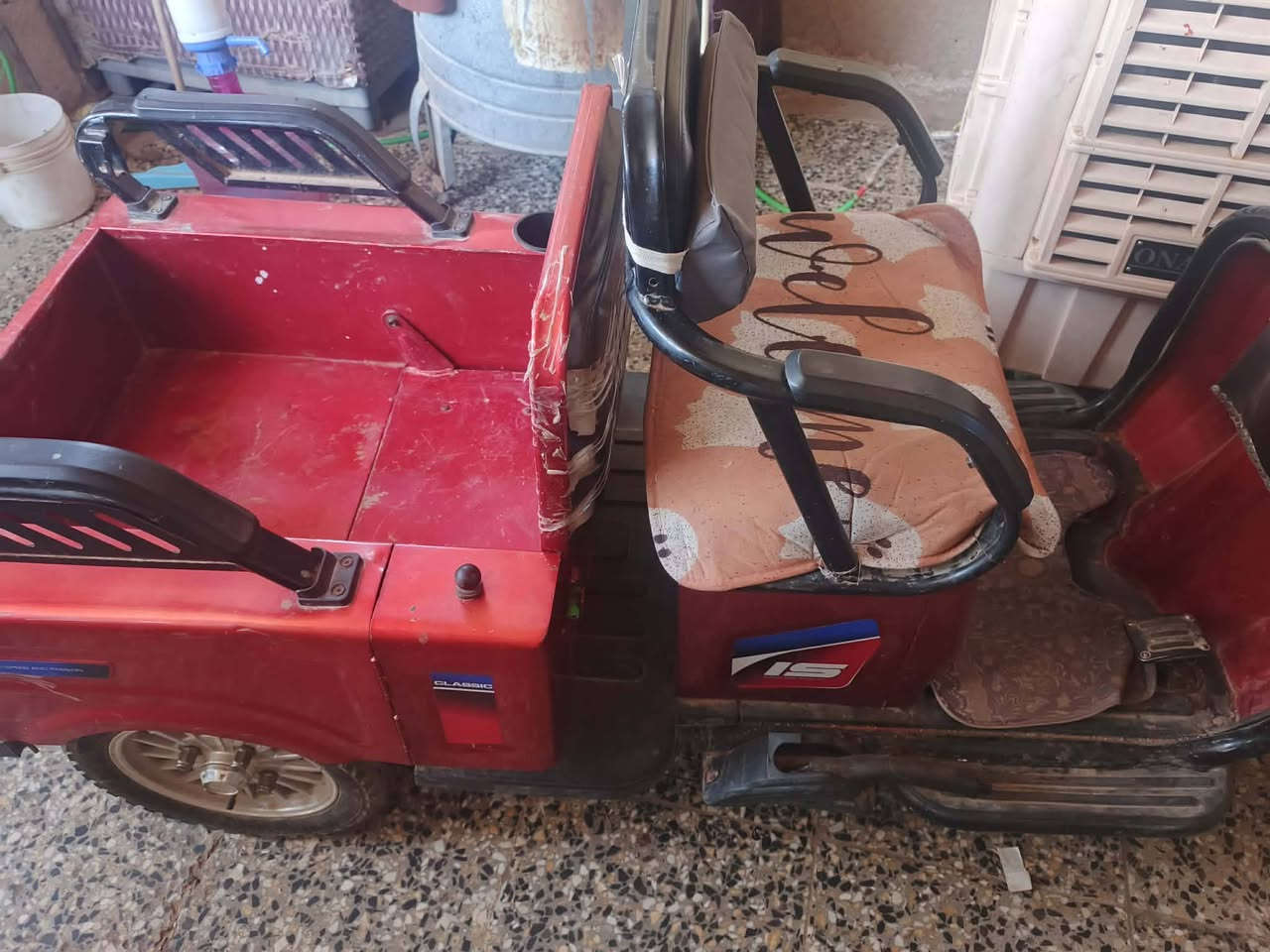 سلام عليكم دراجه شحن نضيفه العنوان بغداد الحسينيه شارع السكلاات سعره 600 لف


**إذا كنت صاحب هذا الإعلان وتريد حذفه لأي سبب، رجاءا أرسل رسالة إلى الدعم الفني**