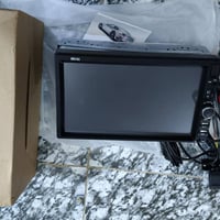 شاشات سيارة • قطعتين