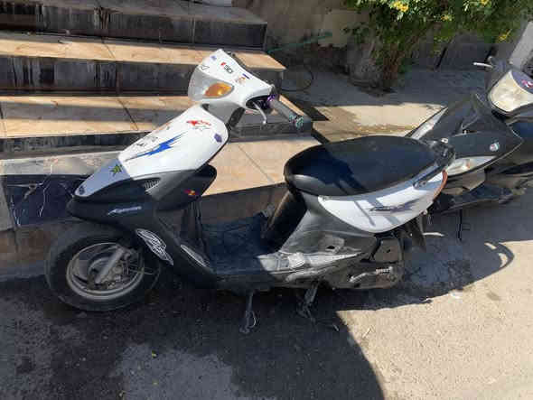 السلام عليكم دراجه ماكس قجمه 120مال رمبه كامله مكمله اي نقص مابيها مكاني بغداد الحريه السعر 650وبيها مجال أو مراوس بدراجه ثعلب أو جي تي آر ***********
