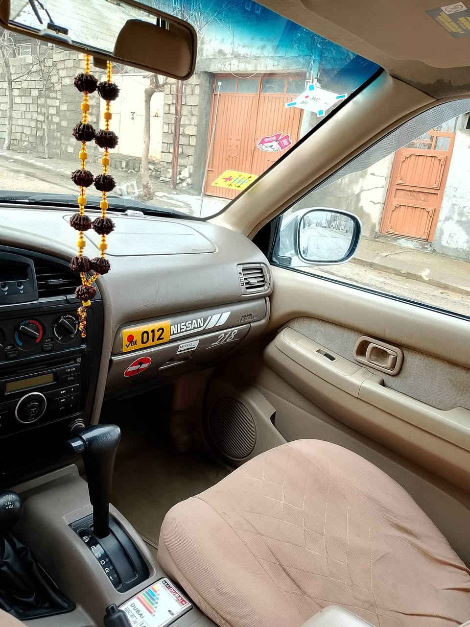 نیسان پاسڤاندەر
مۆدێل 2001  ڕەقەم سلێمانی 
 سەنەوی  بەسەر نەچوە 
گێڕ تۆماتیک ،، دەبڵ ئەکسل لێجێدا ئیشەکات ،،
ناو زەرد ،،، ئاوێنە کارەبا،، چوار جام کارەبای ،،  قفڵ مەرکەزی 
تەبریت سارد و گەرم لەسەر سویچ،، چوار تایەو  ویلی تازەی لە ژێردایە  ،،
بەناوی خۆمانۆیە بەیانی بەناوتۆ ئەکەم ،،، غەرامە چی تیابو ئی گێڕینۆ،، 
سەیەرەکە زۆر جوان و تندوتۆڵە. 
سعری زۆر  مناسب ،،  58  گەڵاو  مەعامەلەیە برایانە✔
 گۆڕینەوەش دەکەم ✔ 
 زۆر خۆشەویستن . 
   0750 125 29 46 
0778 391 7273
