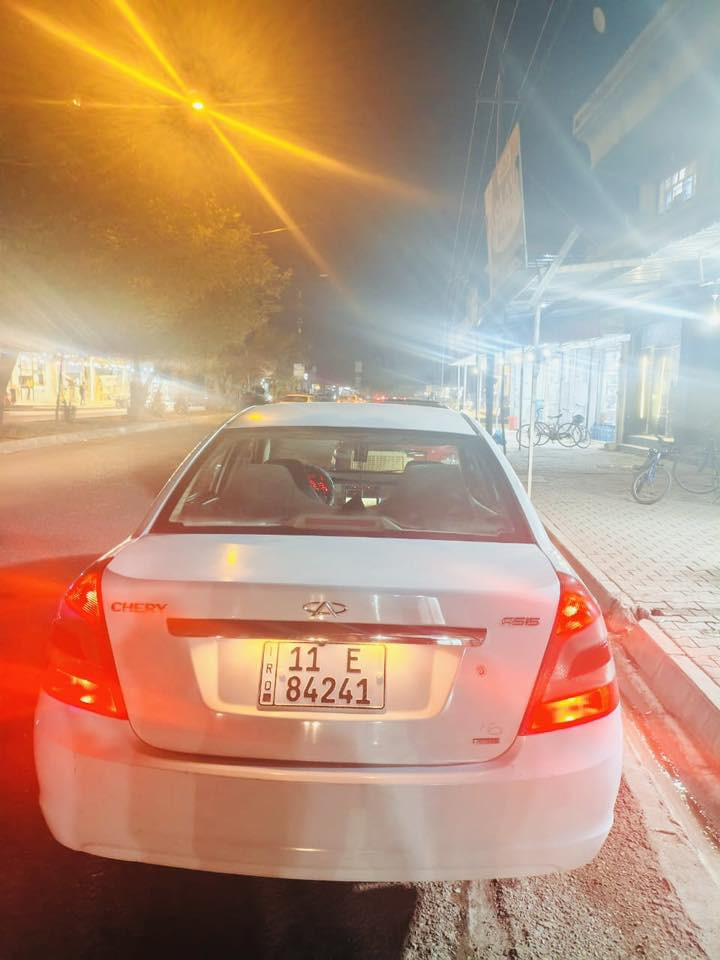 سلام عليكم سيارا شيري A5 للبيع لون ابيض گير و محرك و تبريت بشرط بدون بخار بدون صرف و گير عادي فول مواصفات بدون خياس بدون صبخ 4 تايرات جدت رقم بغداد مشروع وطني تحويل خرامة بشرط مكان كركوك قادسية سعر 47 و بي مجال رقم موبايل:***********
