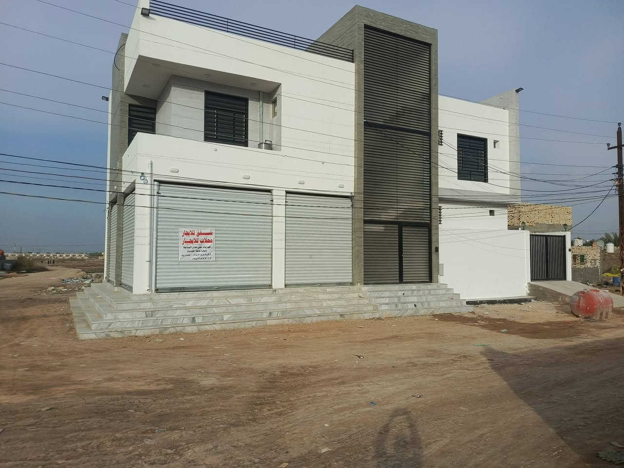 📢 إعلان للإيجار – بابل / الحلة
#للعوائل و #الطلبة
#بناء_حديث
#غير_مؤجر_سابقاً
🔹 مشتملات – شقق – محلات تجارية
✨ المواصفات والخدمات:
⚡ كهرباء 24 ساعة
🚰 ماء متوفر
♻️ خدمات متكاملة (ماء، كهرباء، مجاري منفصلة)
🚪 مداخل مستقلة
🪨 أرضيات مرمر
🧱 جدران بورسلين
🚪 أبواب خشب صاج
🚿 صحيات درجة أولى (تسكا)
💡 كهربائيات نوع KT
🌬️ مجهز بساحبات ومراوح
💧 ماطورات ماء صاعد ونازل
🔥 سخان ماء
📡 منظومة تسليك ستلايت + إنترنت + كاميرات مراقبة
🔐 أبواب قاصة ومدعمة بالحديد
🏗️ شغل درجة أولى
📍 الموقع: الحلة – مقابل مجمع عبد الله عويز طريق حله نجف 
💰 السعر: حسب المساحة والخدمات المقدمة 
للاستفسار أو الحجز يرجى التواصل على 
*********** 
***********
