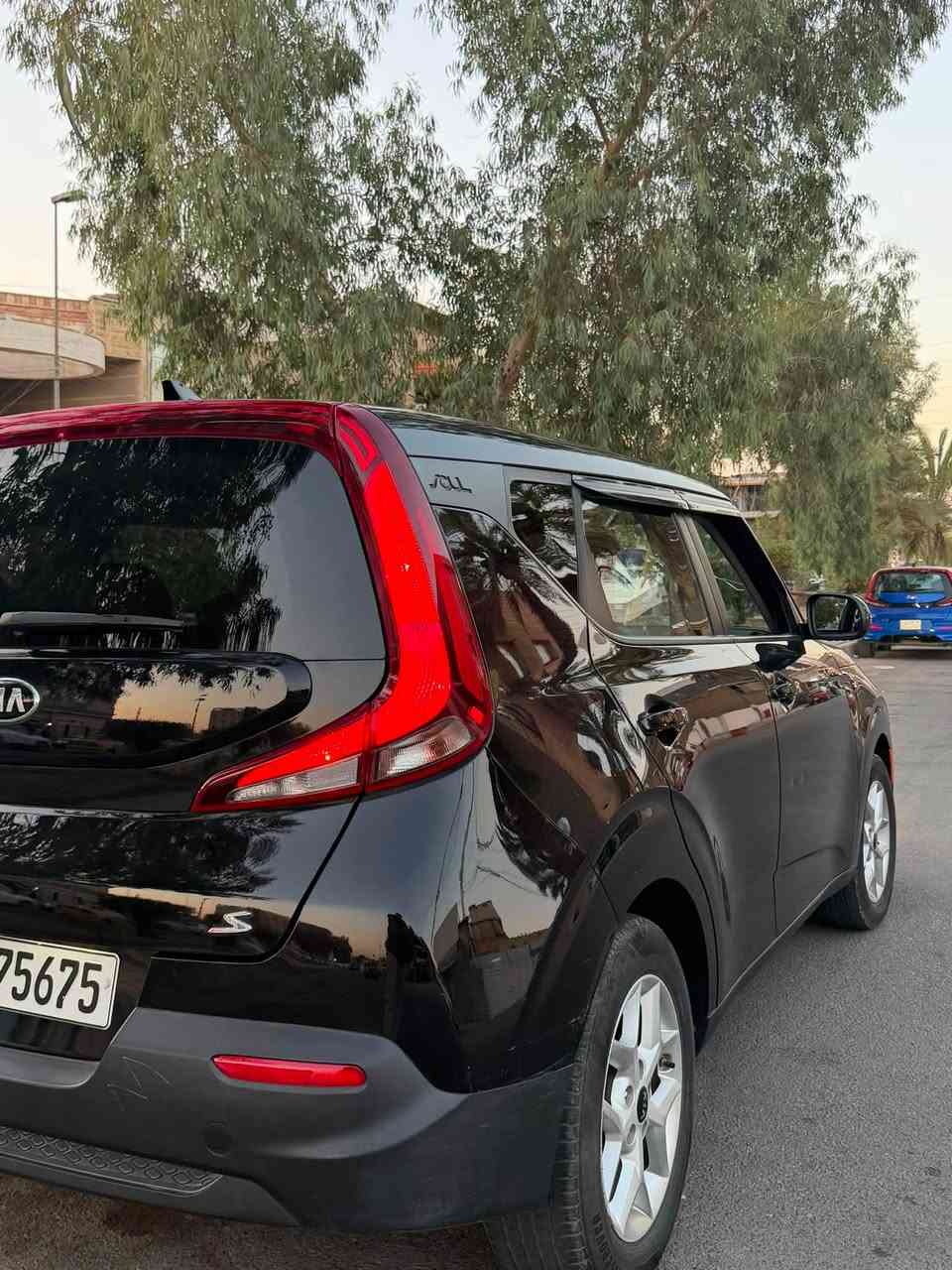 السلام عليكم صول 2020  S محرك 2000دوش
مكان السيارة بغداد
واتساب ***********
اتصال ***********
