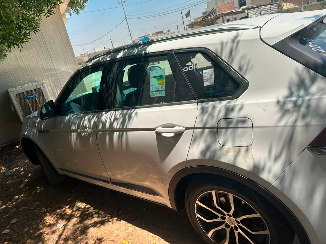 للبيع فقط 🚗🔥
سيارة Domy موديل حديث، نظيفة جدًا وما تحتاج أي مصروف.

✅ 
✅ محرك وكير بحالة ممتازة
✅ صبغ نظيف
✅ استخدام شخصي
✅ تحويل ثاني يوم 
✅توقف ذاتي +حساسات امامي وخلفي 
✅تبريد قطعتين
✅سياره واحد على واحد 

السيارة تستحق المعاينة،، والله يبارك لصاحب النصيب.

📞 للاستفسار والموقع: (***********
المكان بغداد الدوره ابودشير)

✅سعر ٩٠ وبيه مجال قليل جدآ
