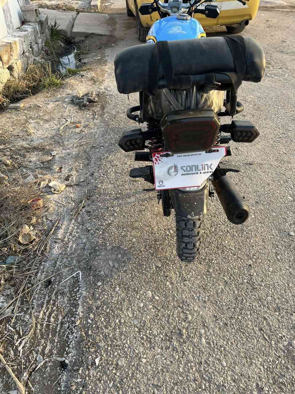 سلام عليكم دراجة 25دراجة خير من الله نشطة شلعة معدل فول السعر 850ما متواجد فيس للتواصل ***********
