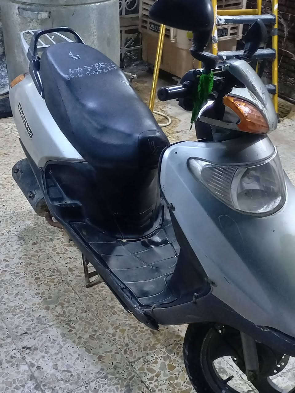 السلام عليكم ورحمة الله وبركاته
دراجة سبيسي ماليزي للبيع مكاني كوت حي الحكيم
( ابيعلك كوم حديد)
سعرها جداََ مناسب ( ب 175) وبيها مجال للشراي
وهذا رقمي ***********
