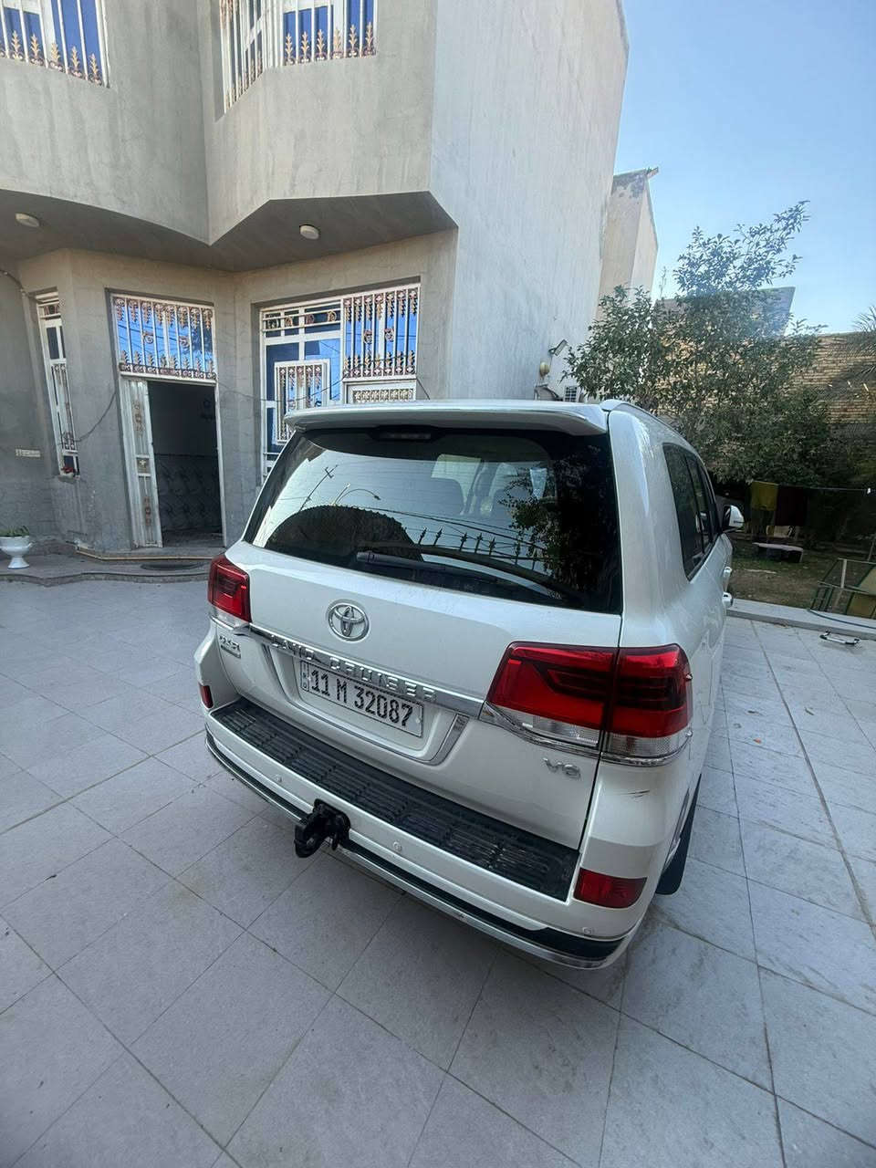 السلام عليكم 
لاندكروز  G.X.R 2019 
 بريم اصل ام لـ DVD والطفايه 
كفاله عامه السياره فول جاهزه وجديده 
ماشيه 81 الف KM 
رقم بغداد باسمي جاهزه السياره وجديده كل نقص مابيها 

مكاني سماوه الرميثه 
 
السعر 550 $ 

*********** 

***********
