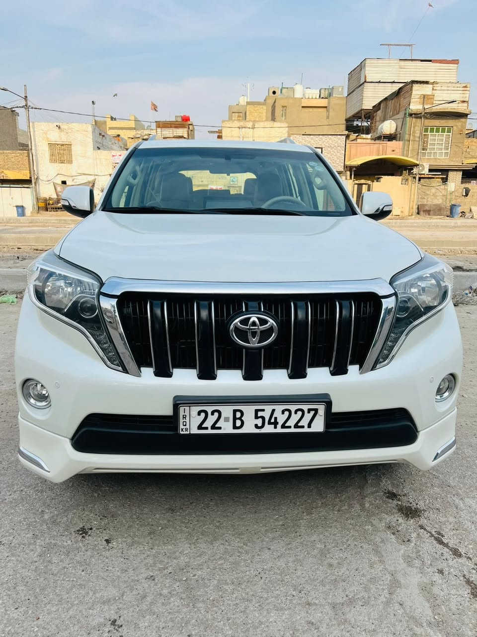 سلام عليكم سياره لبيع برادو موديل 2017رقم أربيل تحول سياره جديده معنه لكلمه سياره ماشيه 88 سياره 6سلندر فتحه كشنات جلد كهربائية شاشه اندرويد تخم تاير جديد سياره ما متعوبه مال بيت سياره جديده مكاني بغداد مدينه الصدر ***********
